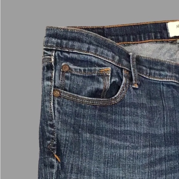 Abercrombie & Fitch Denim Blue Low-Rise Straight Leg Jeans, Stretch, Size 6 - Picture 3 of 9